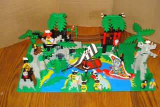 Vintage Lego Enchanted Island 6278 w/ Instructions Complete 3