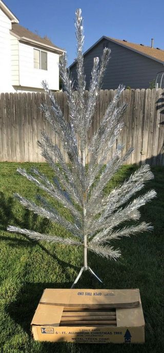 Vintage Alcoa 6.  5 Foot Aluminum Christmas Tree 49 Straight Branch Box