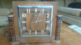 L@@k Vintage Mantle Clock - Smith Sectric - Art Deco Style -