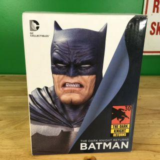 Batman The Dark Knight Returns 30th Anniversary Dc Comics Bust 1763/3000
