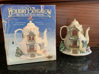Vintage Christmas Animated Music Enesco Village Holiday Bungalow Tea Pot W/box