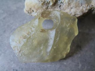 Libyan Desert Glass Meteorite Impactite Tektite Gemstone 320 Carats Specimen