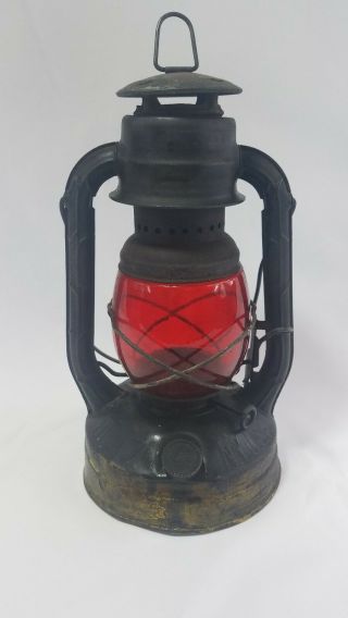 Antique Dietz Little Wizard Kerosene Lantern Red Globe Ny Oil Lamp