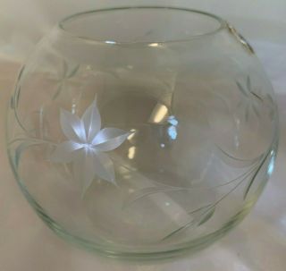 Hand Cut Stranrock Crystal Votive/bowl 4 " Tall By 4.  5 " Wide Vine And Flower