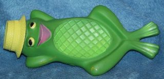 Vintage Avon Freddy Frog Floating Soap Dish Bath Squeak Toy