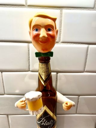 1959 (VTG) blatz beer bottle man Back bar figure statue sign with flag Milwaukee 2