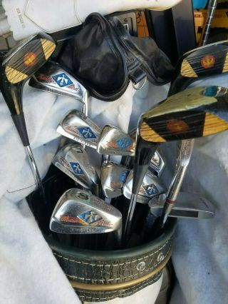 Vintage Northwestern Thunderbird set of 14 Golf clubs with woods irons and Bag 3