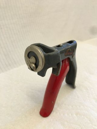 Vintage Old STANLEY HANDYMAN Hand Saw Pistol Grip Tooth Setter Adjuster 2
