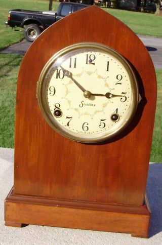 Vintage Antique Sessions Beehive 8 Day Clock Mantel Shelf