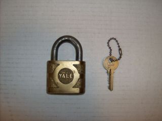 Antique Vintage Yale & Towne Pin Tumbler Brass Padlock Lock & Key