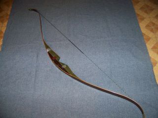 Vintage Fred Bear Grizzly Recurve Bow Longbow Archery Bows 1970s R - H