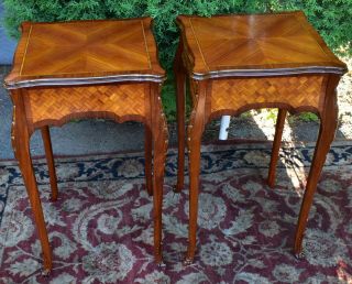 1910s Antique French Louis Xv Walnut And Satinwood Inlaid Side Tables