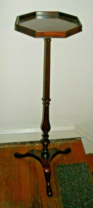 Kittinger Maghogany Tall Wood Plant Stand