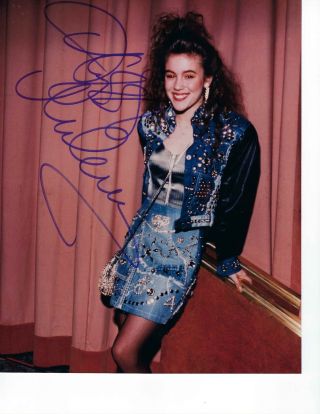 Alyssa Milano Hand Signed 8x10 Autographed Photo With - Who 