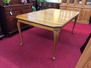 Pennsylvania House Oak Dining Table - Two Leaves - Delivery Available