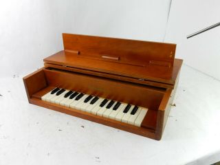 Vintage Wood Schoenhut Childs Piano 30 Key