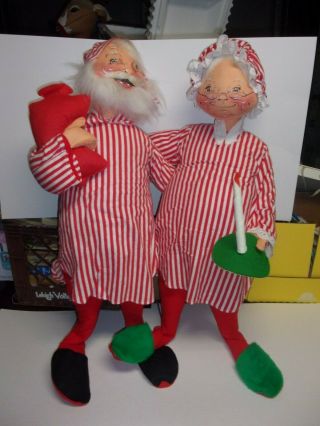 Vintage Annalee Large Christmas Doll Mr.  And Mrs.  Claus 30 " In Night Clothes