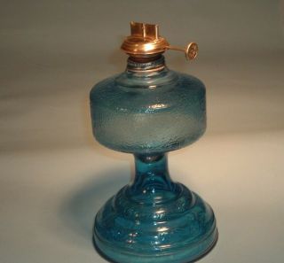 Vintage Eagle Etched Blue Glass Kerosene Oil Hurricane Lamp Bright Brass Fitting