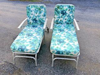 Vintage Folding Chairs Pair Mid Century Modern Set Aluminum Patio Chaise Lounge