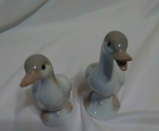 Set Of 2 Vintage Otigari Omc Japan Porcelian Duck Goose Figurines