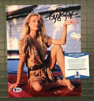 Kelly Lynch Signed 8x10 Photo Autographed Beckett Bas Auto