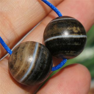 Natural Gray - Skinned Old Agate Round Bead Dzi 1 Line Pharmacist Bead A Pair 15mm