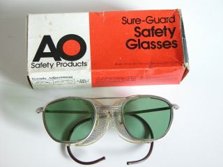 Vtg 70s Ao American Optical Safety Glasses Green Lenses Eyeglasses Sure - Guard