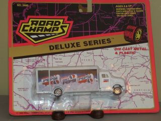 1993 Road Champ Pepsi Delivery Truck Deluxe Series 5 In.  Moc