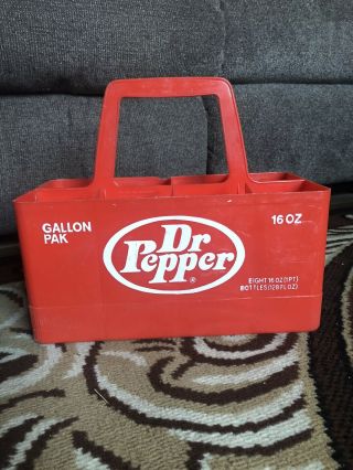 Vintage Dr Pepper Plastic 8 Pack Carrier