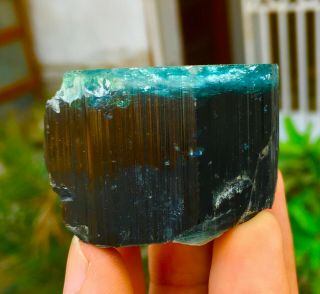 712 C.  T Top Quality Damage Terminated Bi Color Blue Cap Tourmaline Crystal 3