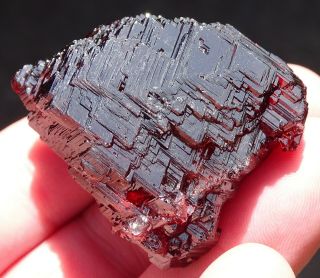Mw: Spessartine Garnet Etched Crystal - Navegadora Mine,  Brazil - 92.  9 Grams