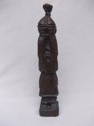 116 / An Early 20th Century Wooden Hand Carved African Tribal Witch Doctor