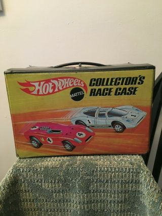 Vintage 1969 Hot Wheels Collector 