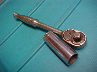 Vintage Snap - on F720 3/8” Drive Ratchet Wrench & 11/16 