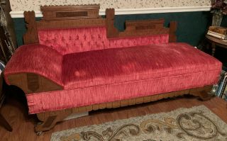 Antique Victorian Carved Walnut Red Velvet Fainting Couch Chaise Hide - A - Bed