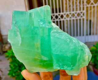 Wow 626 Gram Top Class Damage Terminated Green Beryl Aquamarine Crystal