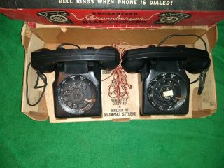1 vintage Brumberger toy dial phones battery operated 2