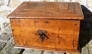 Fine 17th Century Oak Box With Ironwork Hinges Lock And Key