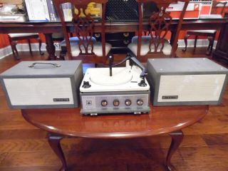 Vintage Voice Of Music Stereo Record Player; W/ Tubes