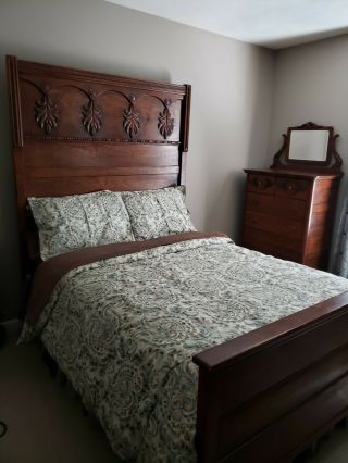 Antique Highback Oak Bed