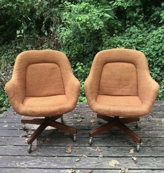 Vintage Pair 2 Mid Century Modern Lounge Office Chairs Armchairs Swivel Knoll