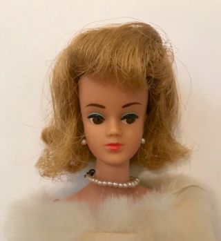 Htf Vintage Barbie Midge Japanese Exclusive Ash Blonde Side Part Wig