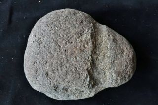 OLD ABORIGINAL HAMMER STONE WITH COLLAR Two Mile Flat NSW 12.  5cm 2
