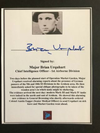 Major Brian Urquhart Signed Card 1st Airborne Division Battle Of Arnhem