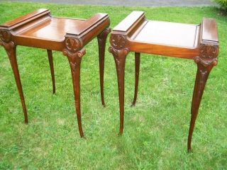 Vintage 2 pair Tall Side End Tables Nightstands American Victorian Carved Wood 3
