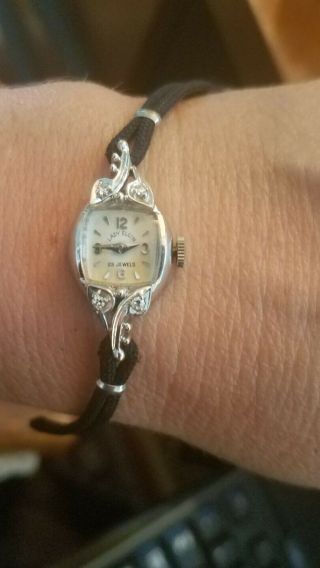 Vintage Lady Elgin 14k Solid Gold Diamond Diamonds Watch - 23 Jewel