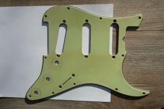 1962 Fender Stratocaster Nitrate Celluloid Green Pickguard Usa Vintage 