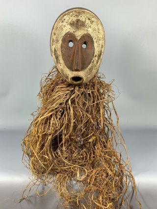 190443 - Old & Tribal African Mask From The Fang With Raffia - Gabon.