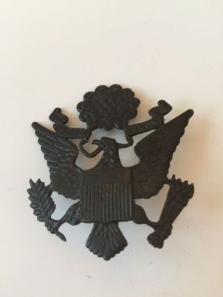 Ww1 Us Army Hat Badge Black Metal Eagle With Screw Post.