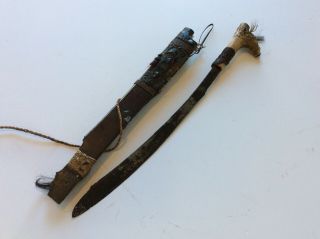 Old Antique Borneo Dayak Mandau Sword With Curved Blade No Keris Kris Dagger